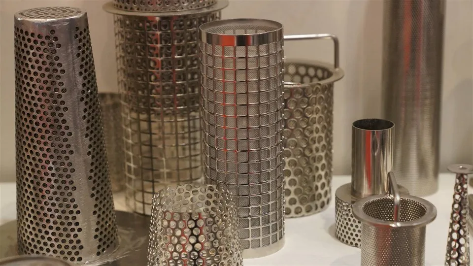 Den perforerede plade kompositnet filterpatron